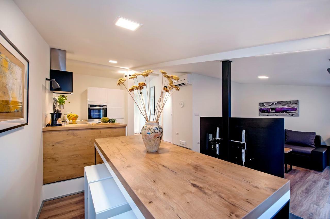 Lakovich Sea View Apartments Rovinj Exterior foto