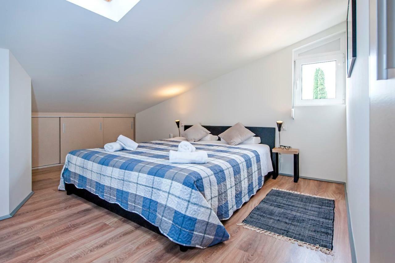 Lakovich Sea View Apartments Rovinj Exterior foto